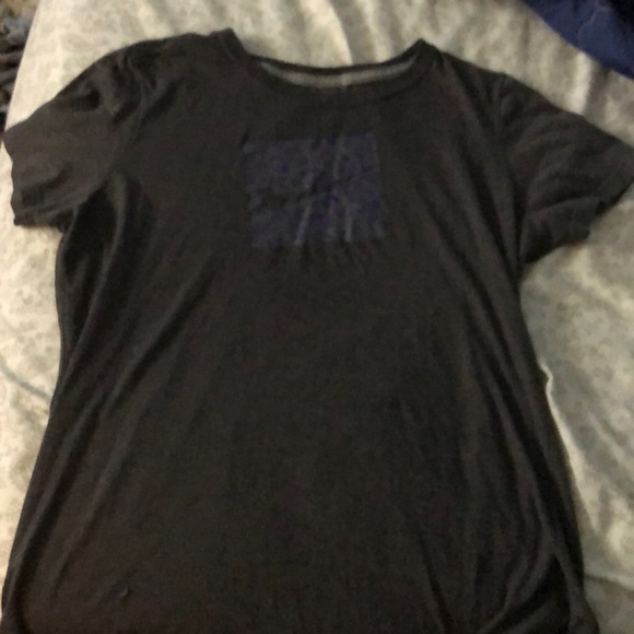 NIKE gray shirt - Picture 1 of 3